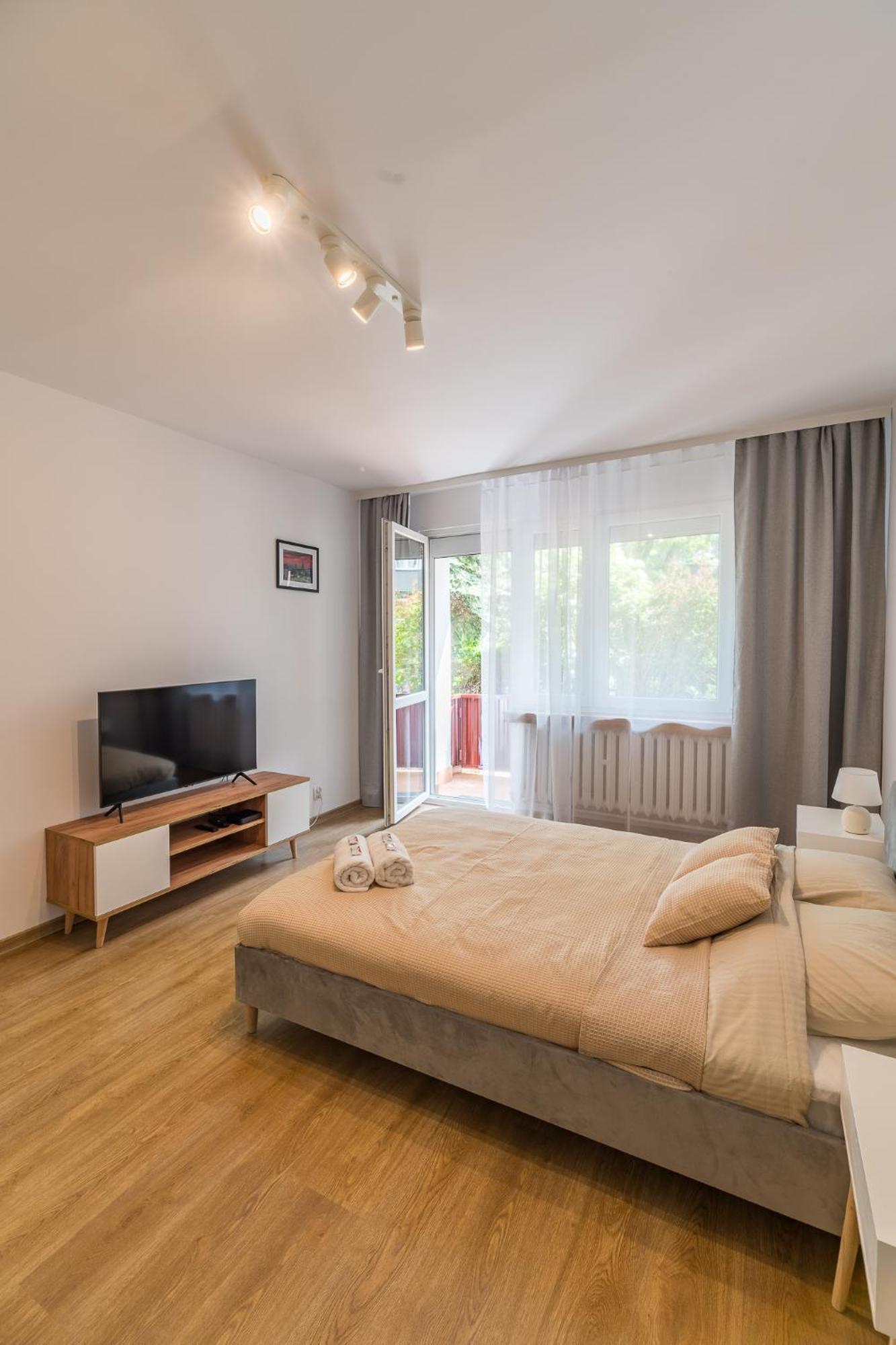 Apartmán Krakow Czyzyny - Terrace By Rentujemy Exteriér fotografie